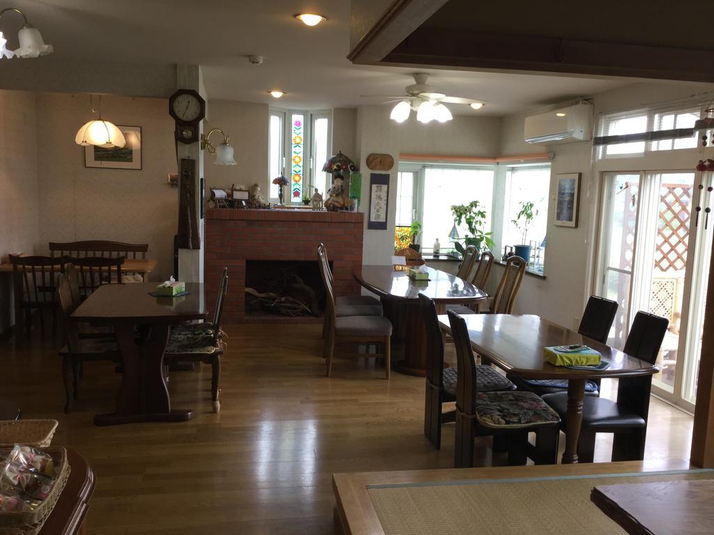 Hotel Natsumi no Sato Biei Esterno foto